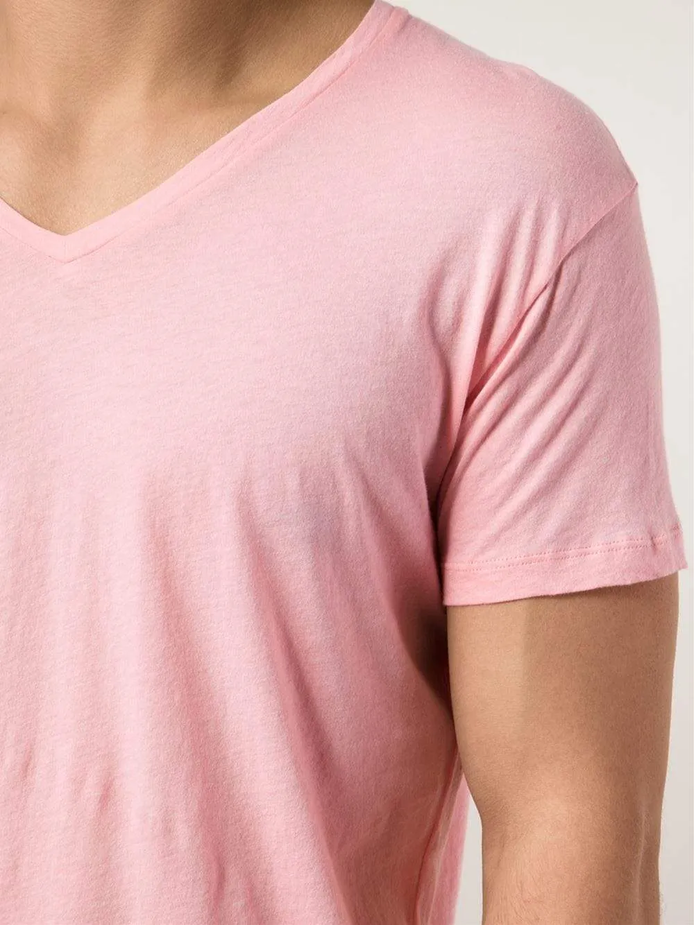 Bobby V-Neck T-Shirt
