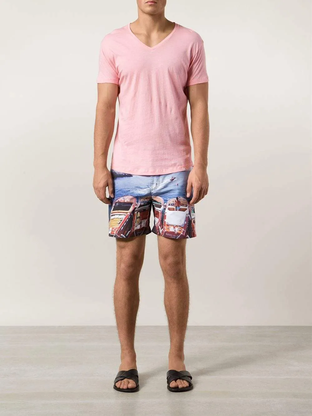 Bobby V-Neck T-Shirt