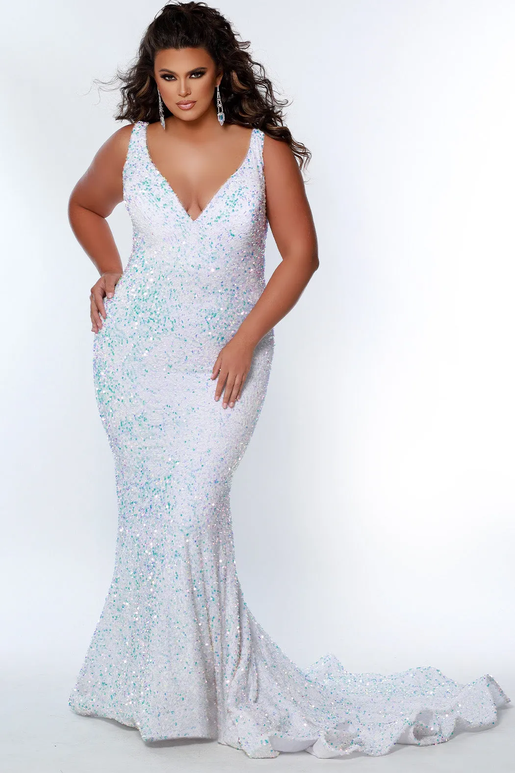 Spoiler Formal Gown