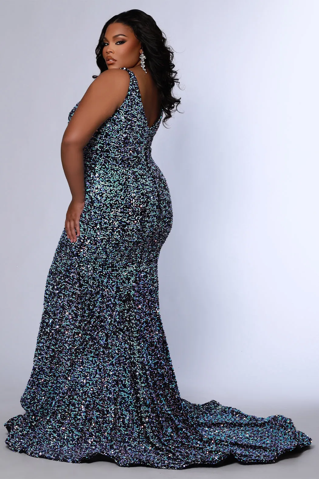 Spoiler Formal Gown